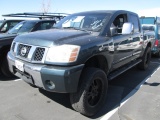 2004 NISSAN TITAN