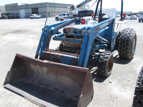 FORD 2120 TRACTOR