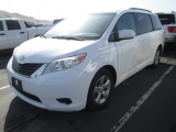 2014 TOYOTA SIENNA