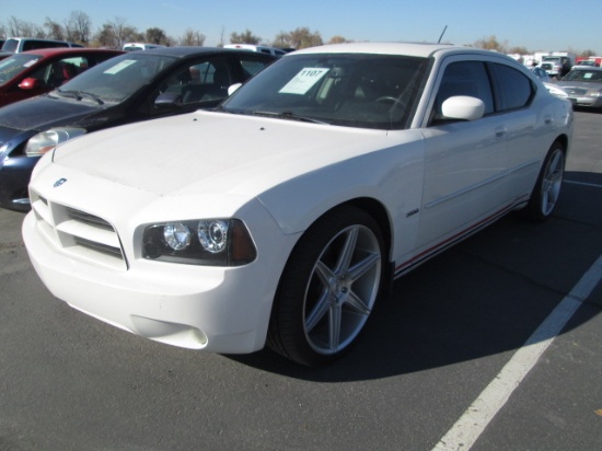 2008 DODGE CHARGER