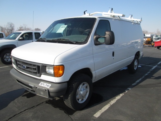 2007 FORD E250 UTILITY VN