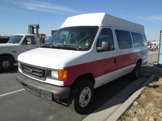 2005 FORD ECONOLINE