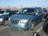 2010 CHRYSLER TOWN & COUNTRY