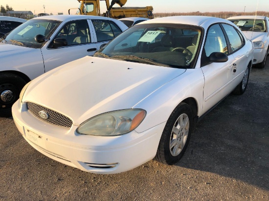 2004 FORD TAURUS LX