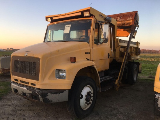 2002 FREIGHTLINER FL-70 PB LOADER