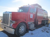 2001 PETERBILT 379