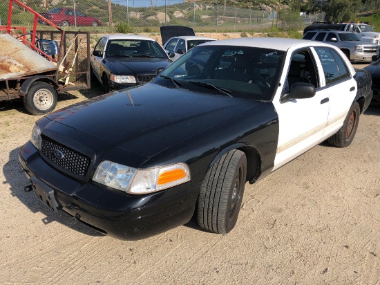 2010 FORD CROWN VIC