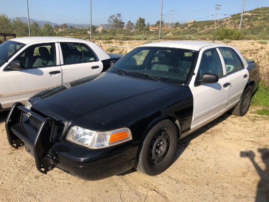 2011 FORD CROWN VIC