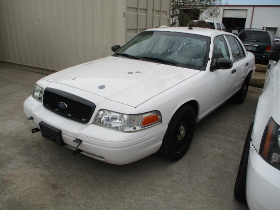 2006 FORD CROWN VIC