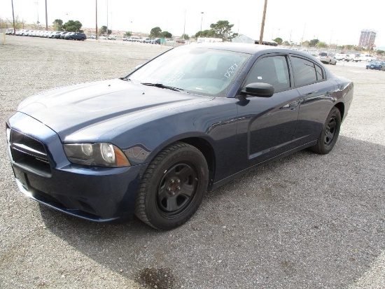 YEAR 2014 MAKE DODGE MODEL CHARGER VIN 2C3CDXAT2EH173156 DESCRIPTION NO CONSOLE DRIVERS DOOR HANDLE