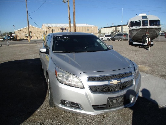 YEAR 2013 MAKE CHEV MODEL MALIBU LT VIN 1G11E5SAXDF133322 DESCRIPTION PAINT DAMAGE BROKEN WINDSHIELD