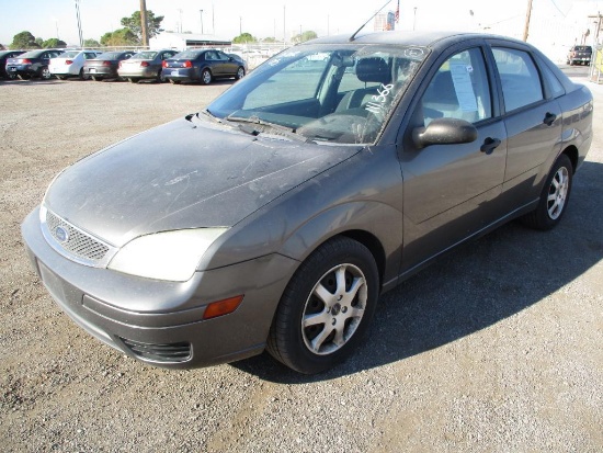 2005 FORD FOCUS SE ZX4
