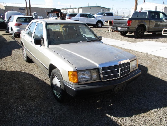 1987 MERCEDES 190E