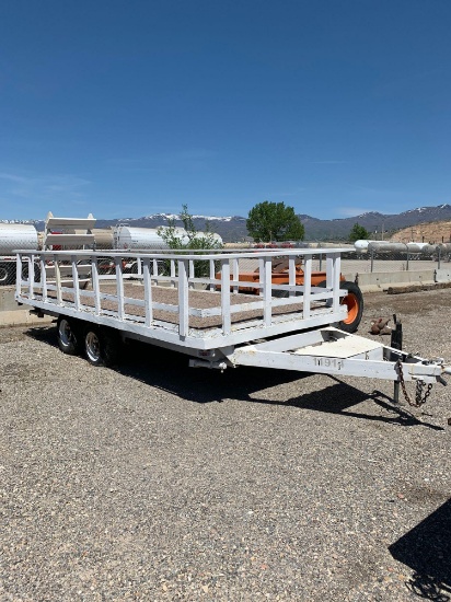 1988 HOMEMADE 23' TRAILER STAGE