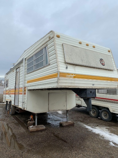 1978 COACHMAN 5TH WHEEL TRLR