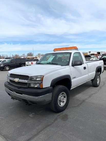 2004 CHEV 3500 4X4