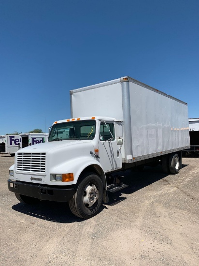 2002 INTL BOX TRUCK