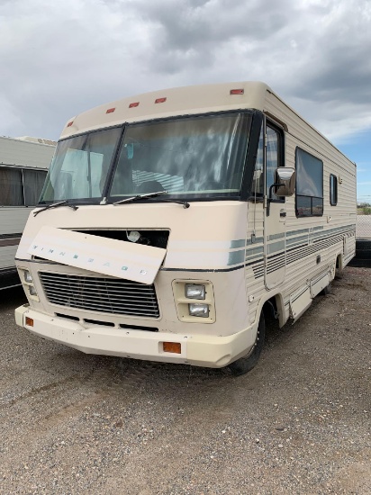 1986 WINNEBAGO MOTORHOME