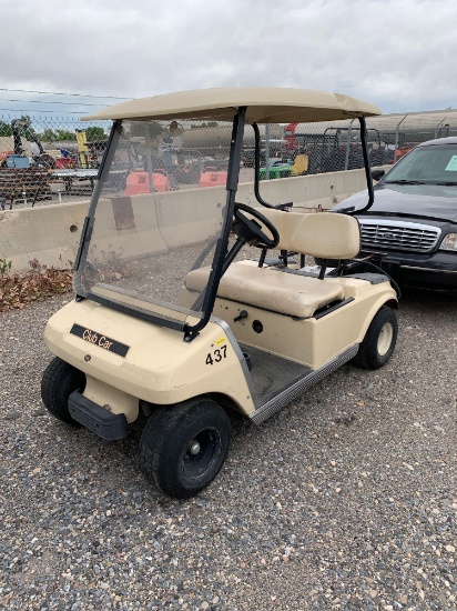 CLUB CAR GOLF CART