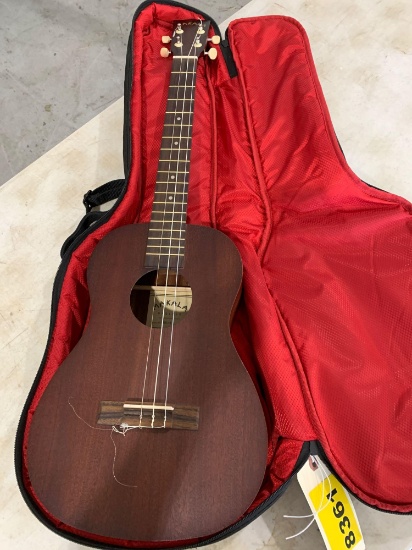 MAKALA UKULELE