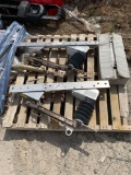 PALLET W/ ELETRICAL PARTS