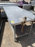 STAINLESS TABLE