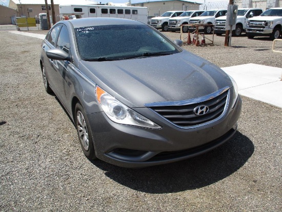 2013 HYUNDAI SONATA