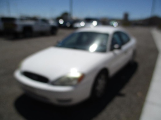 2006 FORD TAURUS SE