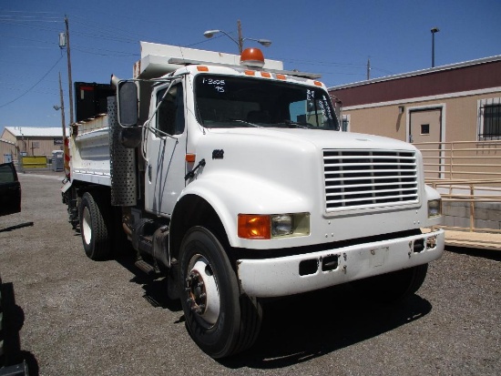 1995 INTL 4700 DUMP