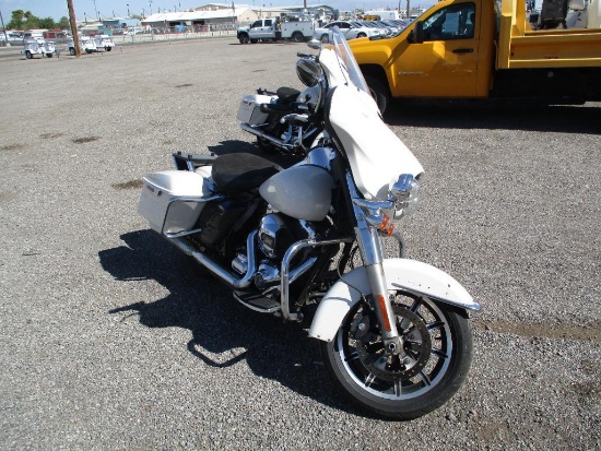 2015 HARLEY POLICE