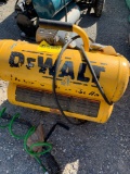 DEWALT COMPRESSOR