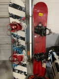 2 SNOWBOARDS