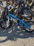 DIAMONDBACK BIKE