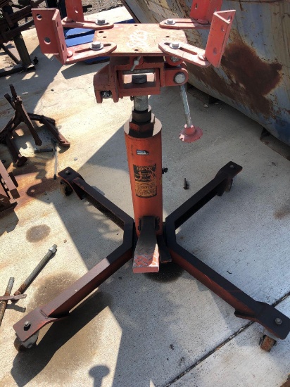 NORCO 1/2 TON TELESCOPING TRANSMISSION JACK