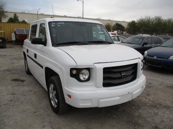 2016 MOBILITY VENTURES MV-1 VAN