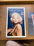 MARILYN MONROE PICTURES AND CLOCK