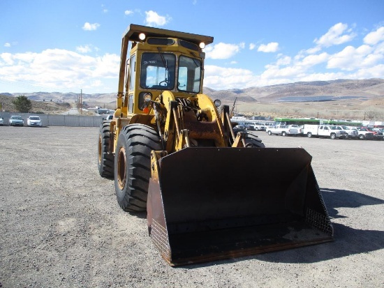 CAT 950 LOADER