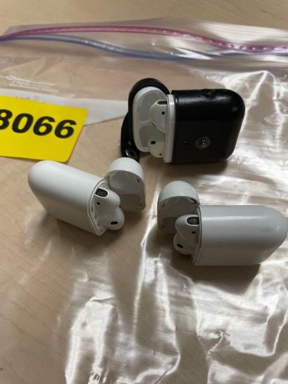 3 AIRPODS