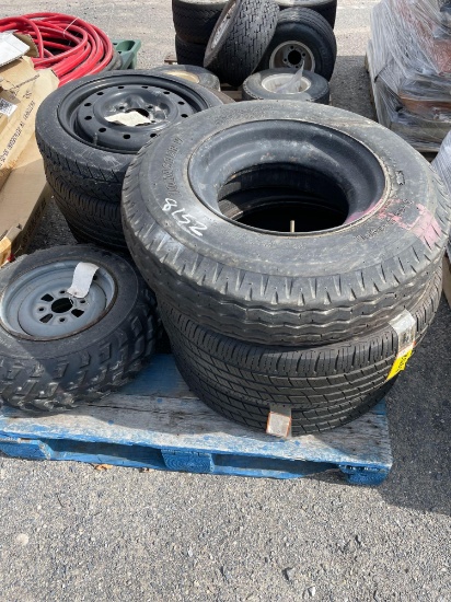 PALLET W/ TIRES