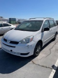 2005 TOYOTA SIENNA