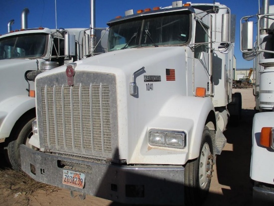 2006 Kenworth T800 Truck, VIN # 1XKDD49X46J116046