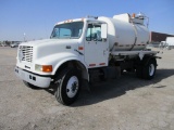 1997 INTL 4900 CHEMICAL DELIVERY