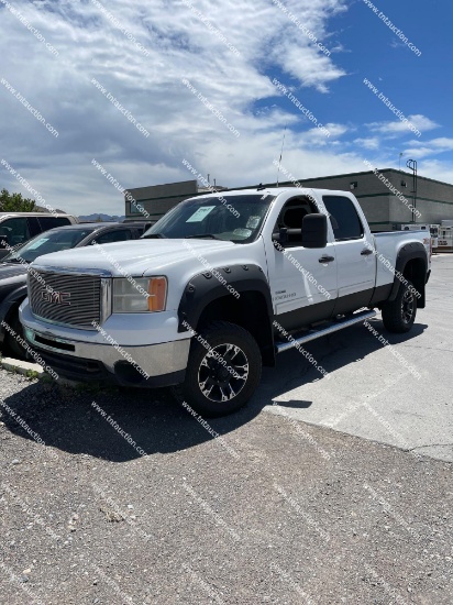 2008 GMC 2500 4X4