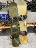 2 SNOWBOARDS