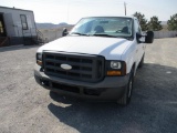 2005 FORD F-250 XL PICKUP