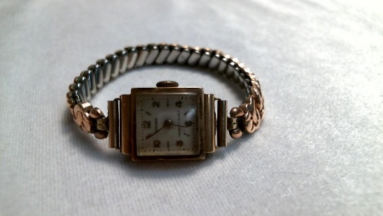 WATCH AND JEWELRY