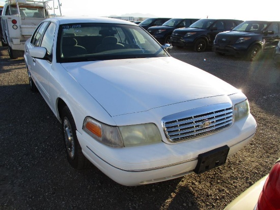 2000 FORD CROWN VIC