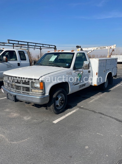 1996 CHEV 3500 UTILITY