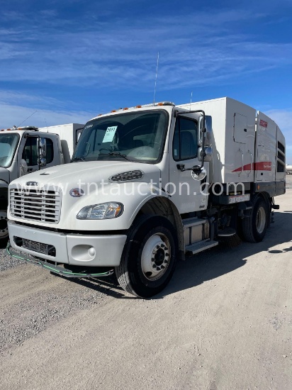 2016 FREIGHTLINER ELGIN SWEEPER