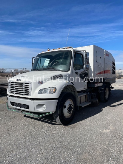 2016 FREIGHTLINER ELGIN SWEEPER